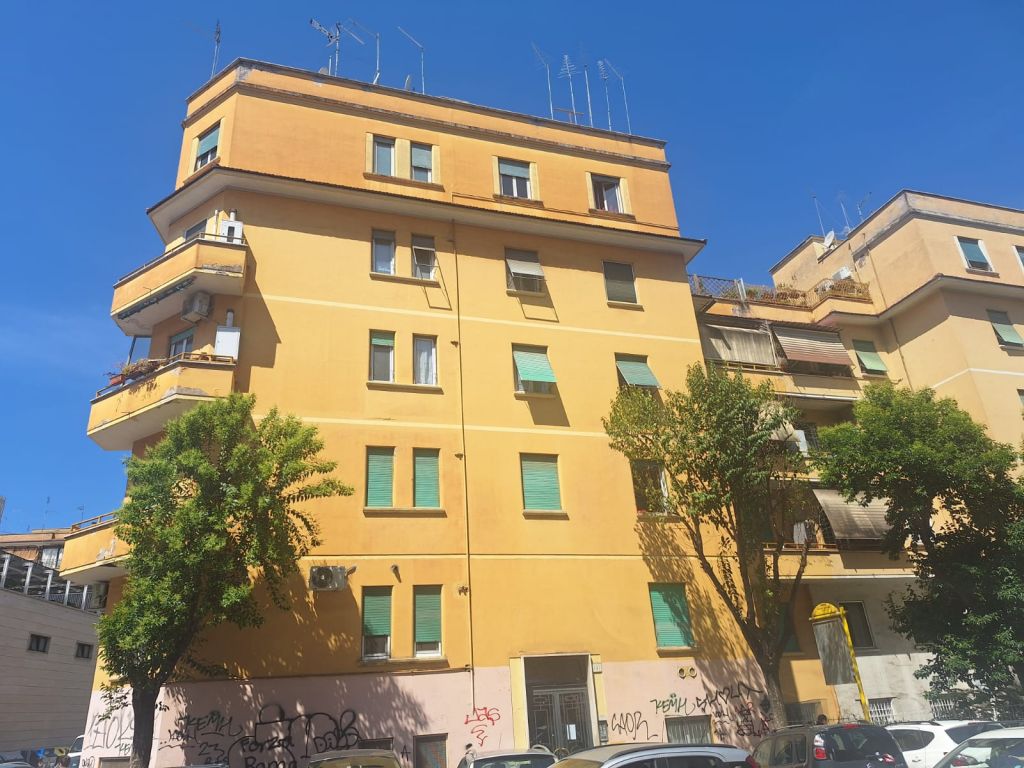 attico-via-tor-de-schiavi-centocelle