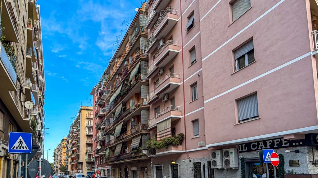 via-giorgio-pitacco-villa-gordiani